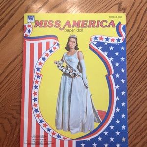 Vintage Whitman Miss America Paper Doll book